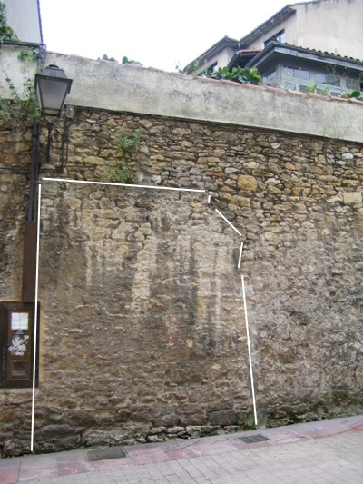 Aproximación a la interpretación arqueográfica del muro, basada en la simple observación directa.
