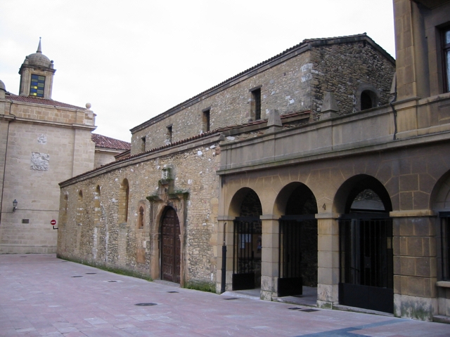 Evolucion histórico-constructiva de la iglesia de San Tirso.